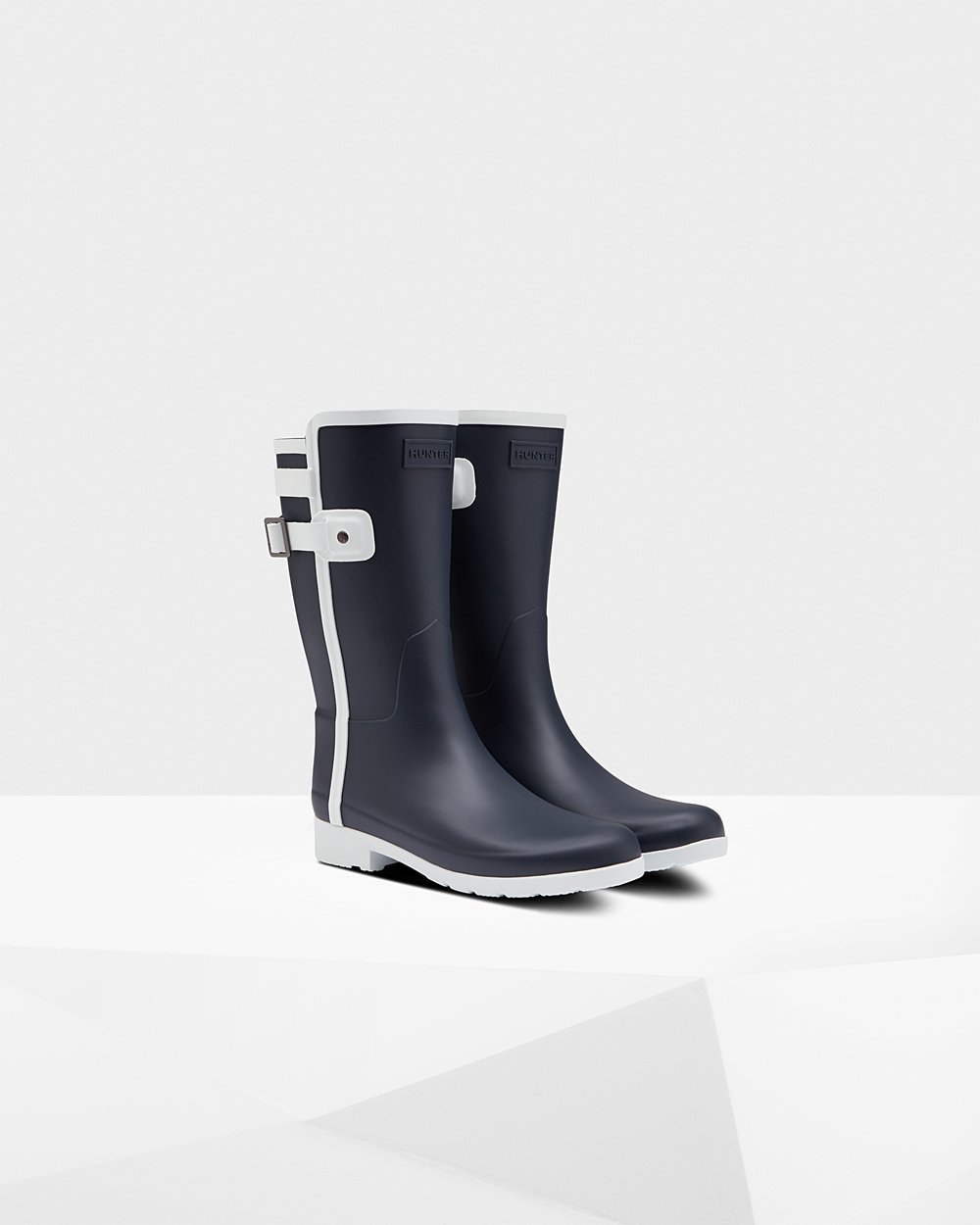 Botas de Lluvia Cortas Hunter Mujer - Refined Slim Fit Contrast - Azul Marino/Blancos - GBRCIWL-56